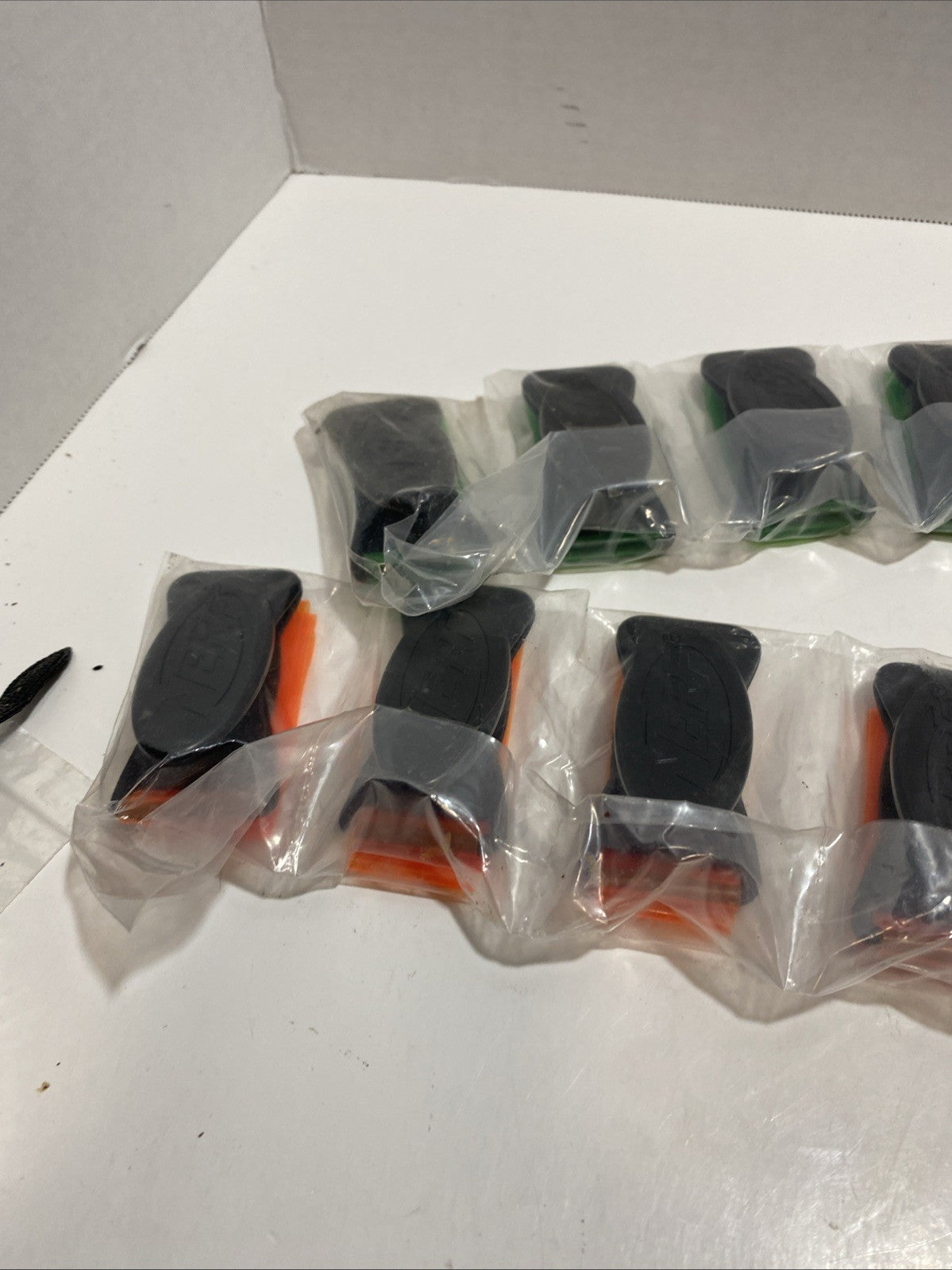NERF Flag Football Clip On Flags Lot of (16) 8 Orange/ 8 Green NEW/SEALED