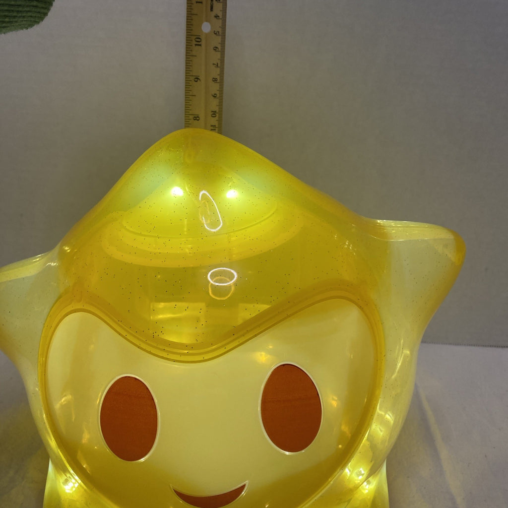 AMC Exclusive 2023 Disney Movie WISH  Star Light-Up Popcorn Bucket