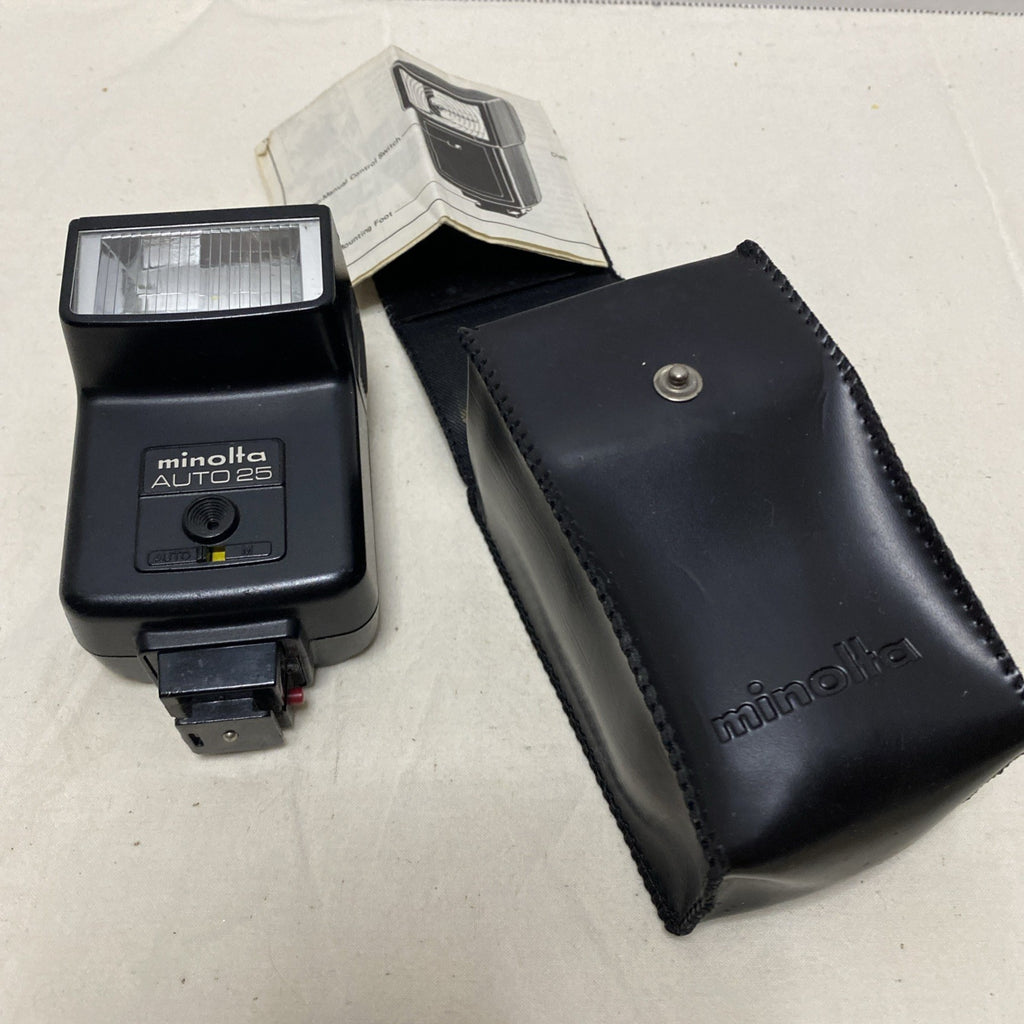 Near Mint Minolta Auto 25 Flash Shoe Mount for SRT -102, 201, MC, XE-7  Tested.