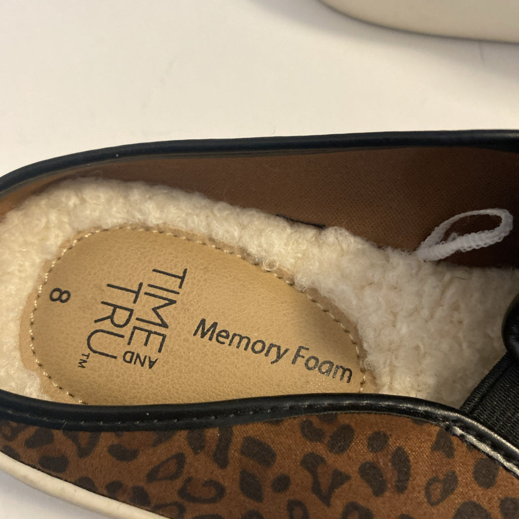 Time And Tru Women 8 Slip On Shoes Leopard Cheetah Print Memory Foam Casual Fit