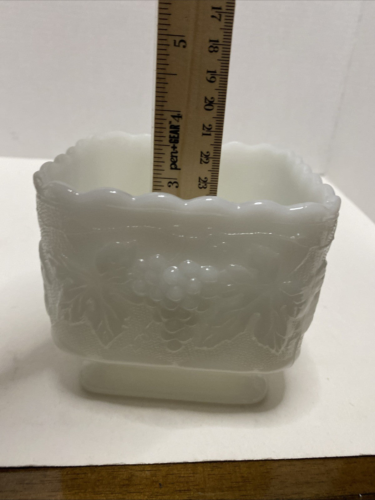 Vintage Square Footed White Milk Glass Candy Dish/Planter Harvest Grape Pattern 