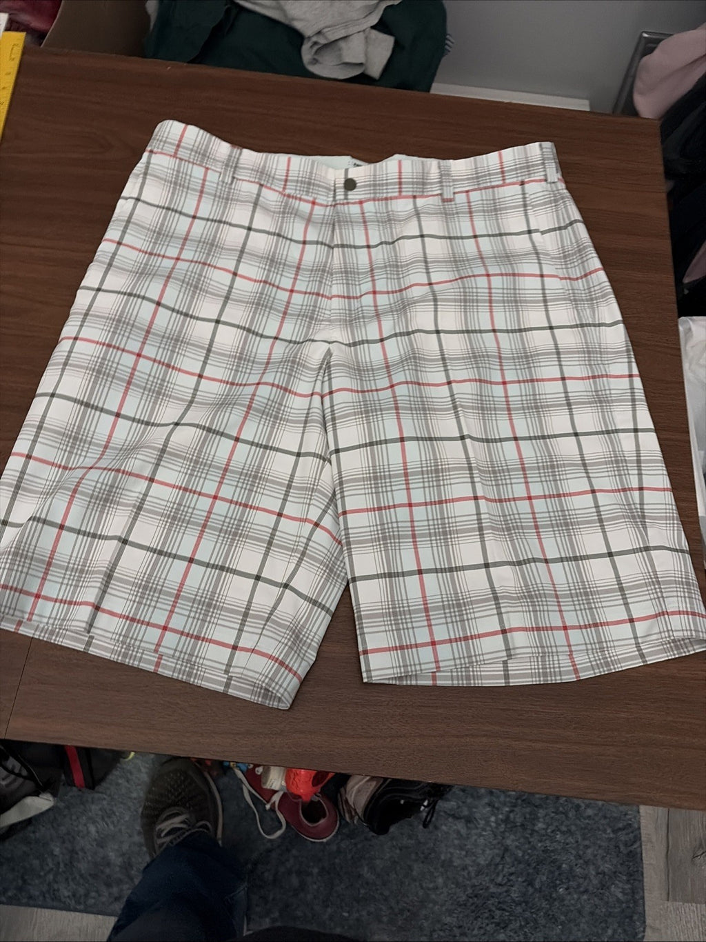 Nike Golf Men’s Plaid Shorts Size 38