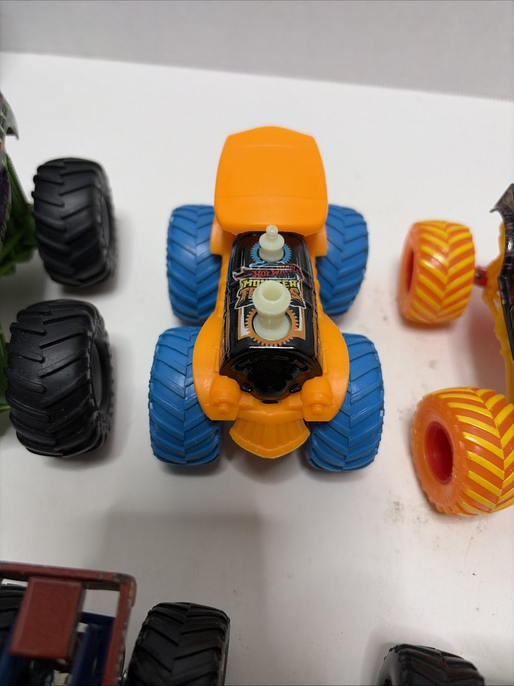 Monster Jam Lot Of 6 Diecast 1:64 Scale Monster Trucks