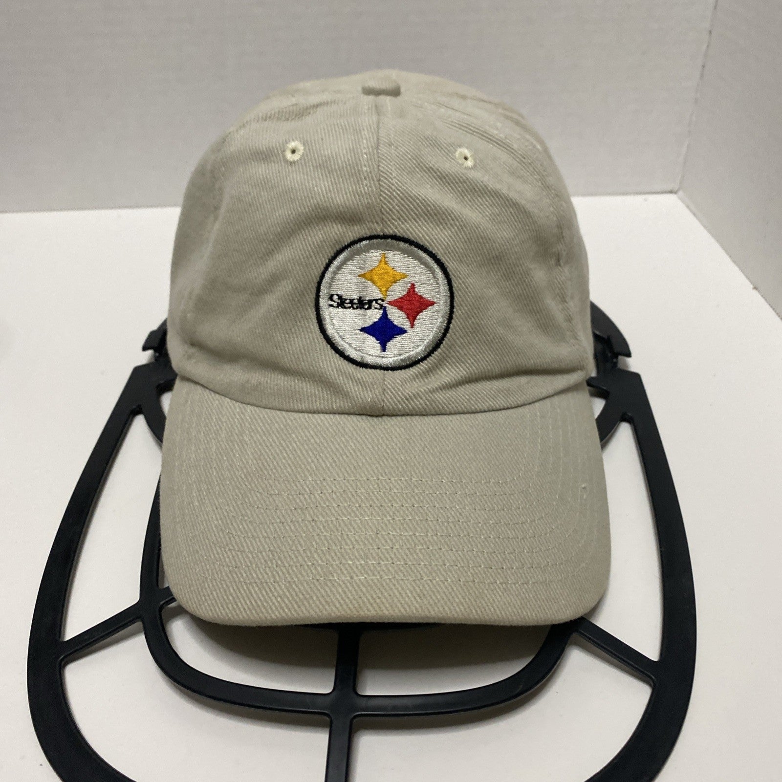 Pittsburgh Steelers Hat Cap Men’s Beige Strapback Embroidered NFL Football