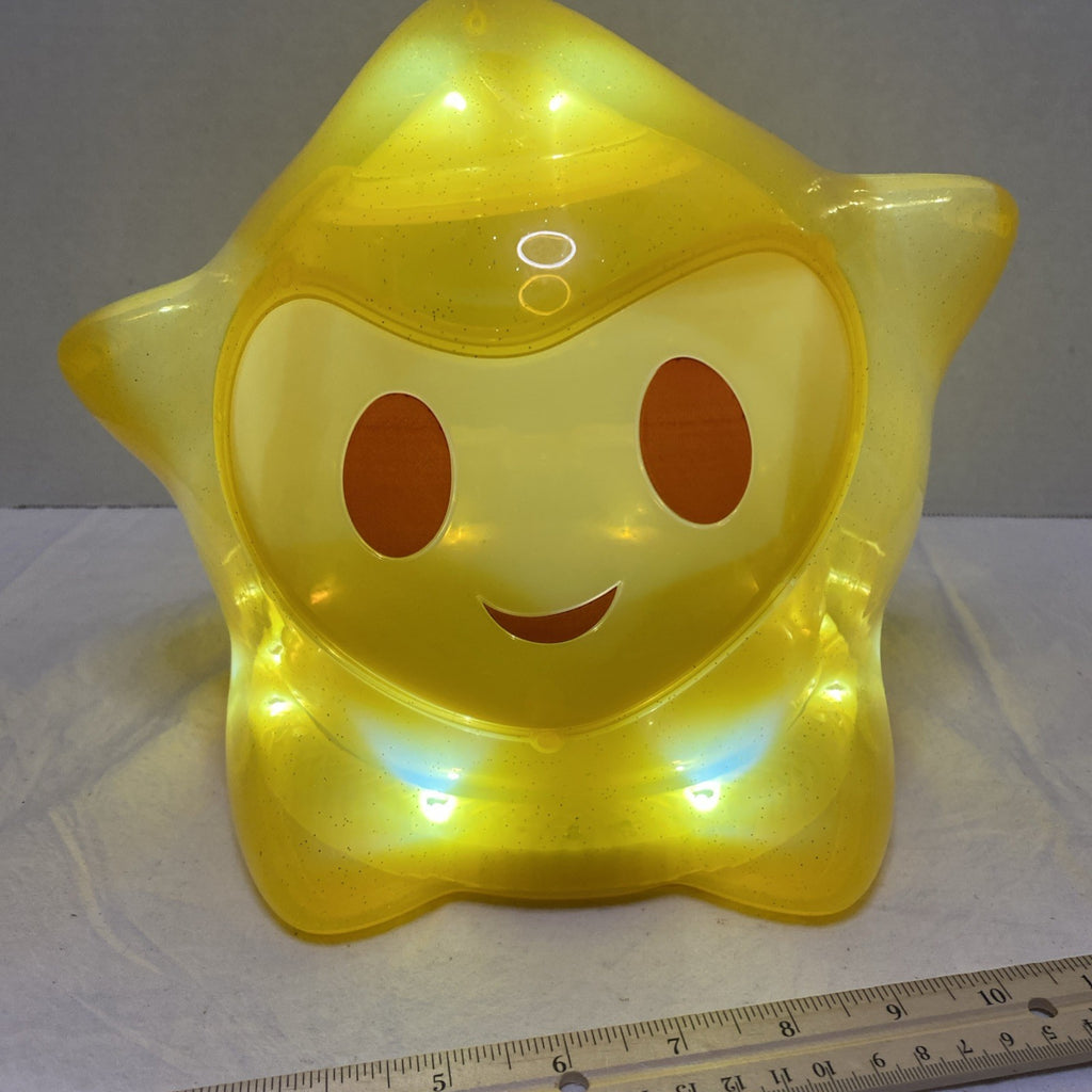 AMC Exclusive 2023 Disney Movie WISH  Star Light-Up Popcorn Bucket