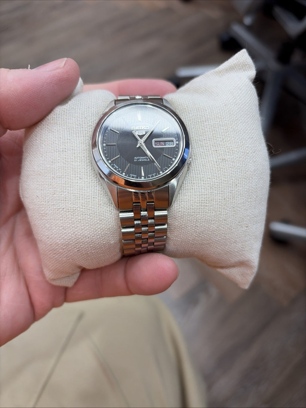 SEIKO 5 SNKL23 SNKL23J1 21 Jewels Automatic Japan Made 30m Stainless Steel
