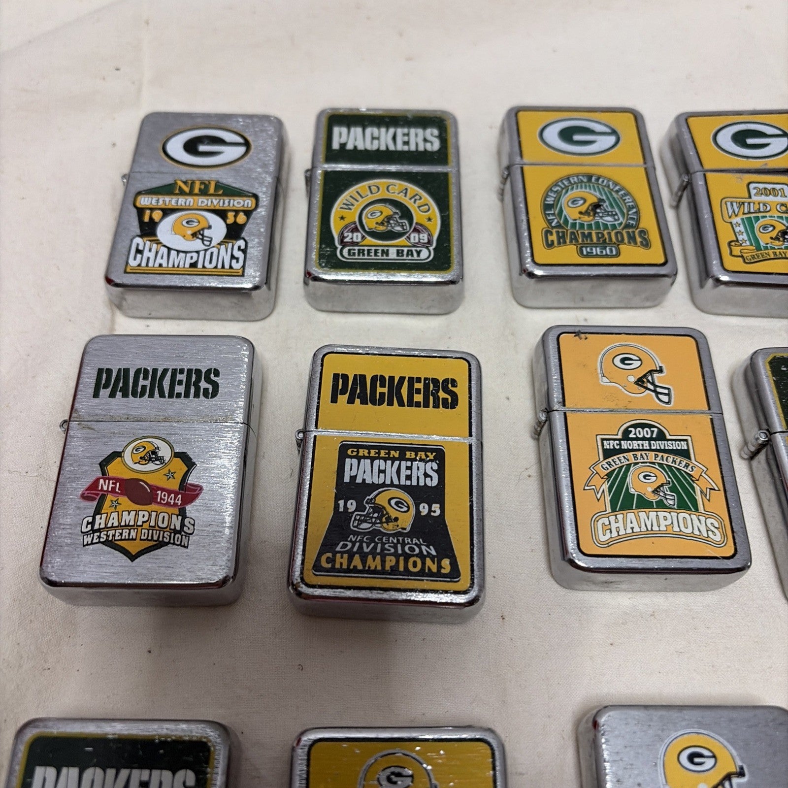 Lot 19 Danbury Mint Green Bay Packers Lighters NFL See Pic For Details