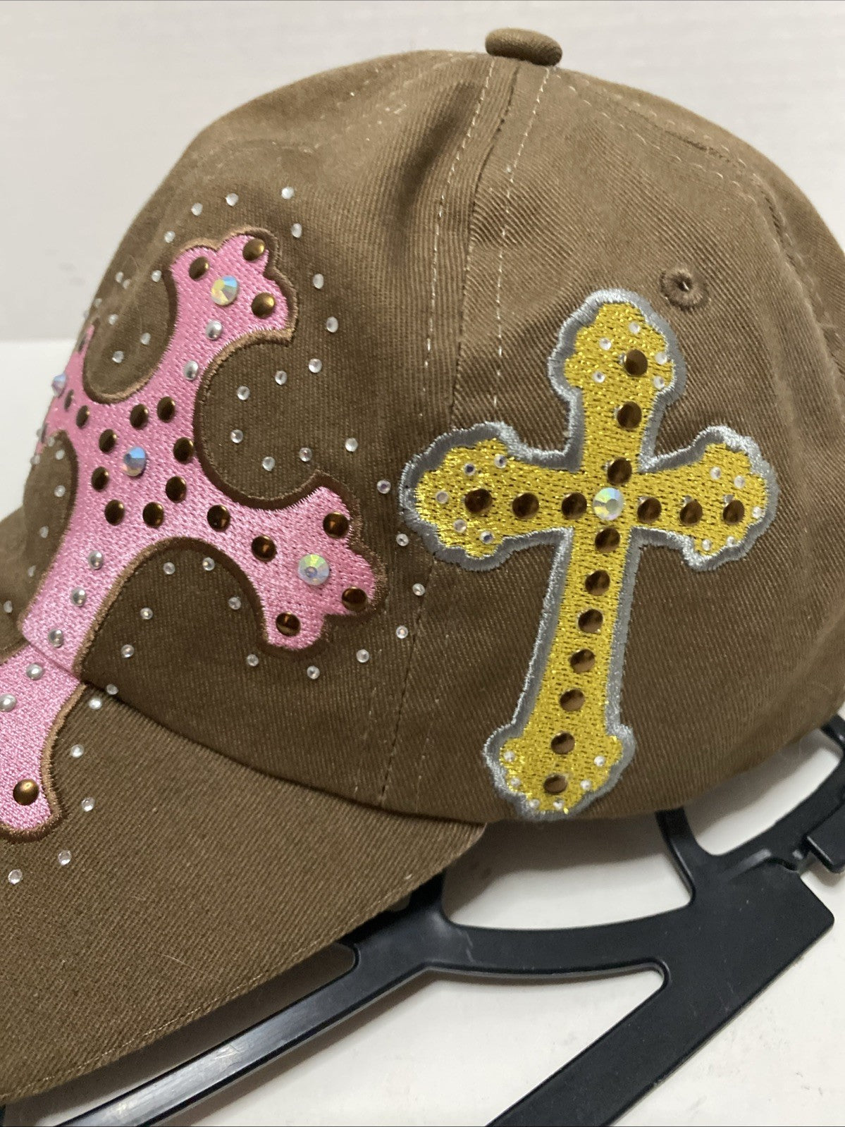M & F Western Womens Cross Hat Cap NWT