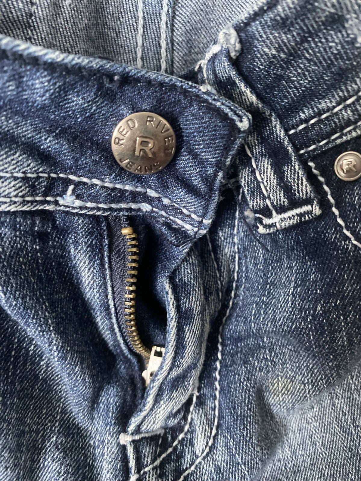 Red Rivet Womens Size 7 Blue Jeans Skinny Leg  Jeans