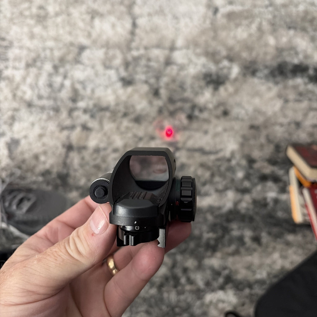 Lancer Tactical Picatinny 4 Reticle Red Dot Reflex Sight w/ Green Laser