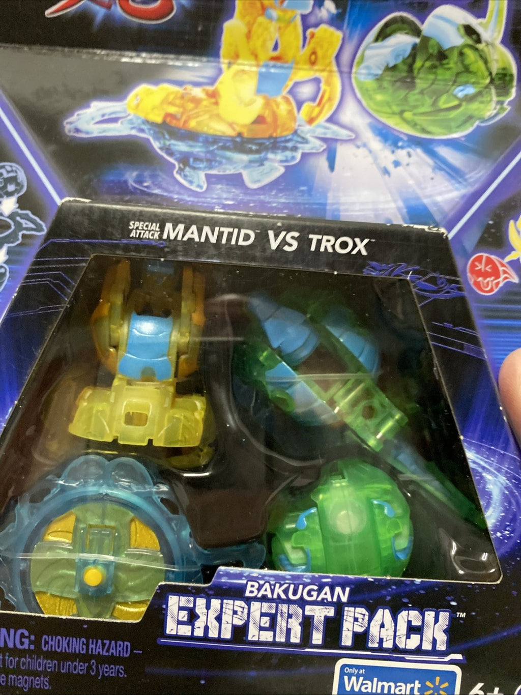 BAKUGAN EXPERT PACK MANTID VS TROX
