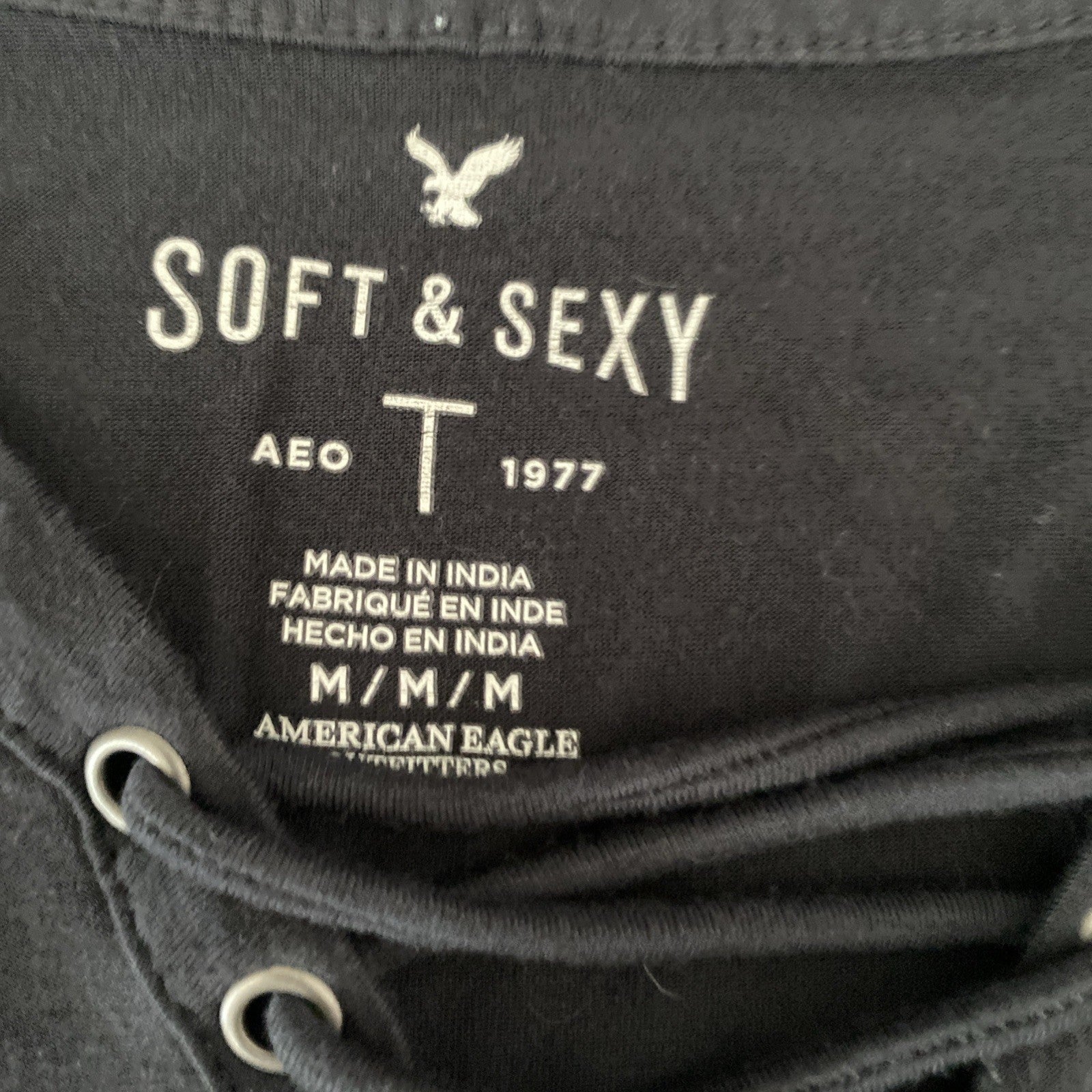 Soft and sexy women’s medium longsleeve Shirt  black