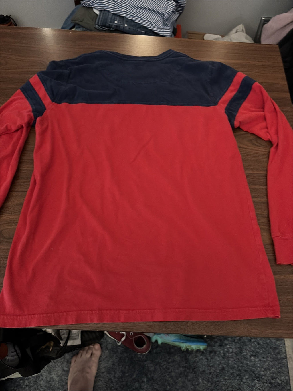 NHL Washington Capitals Men’s Medium Long Sleeve Shirt