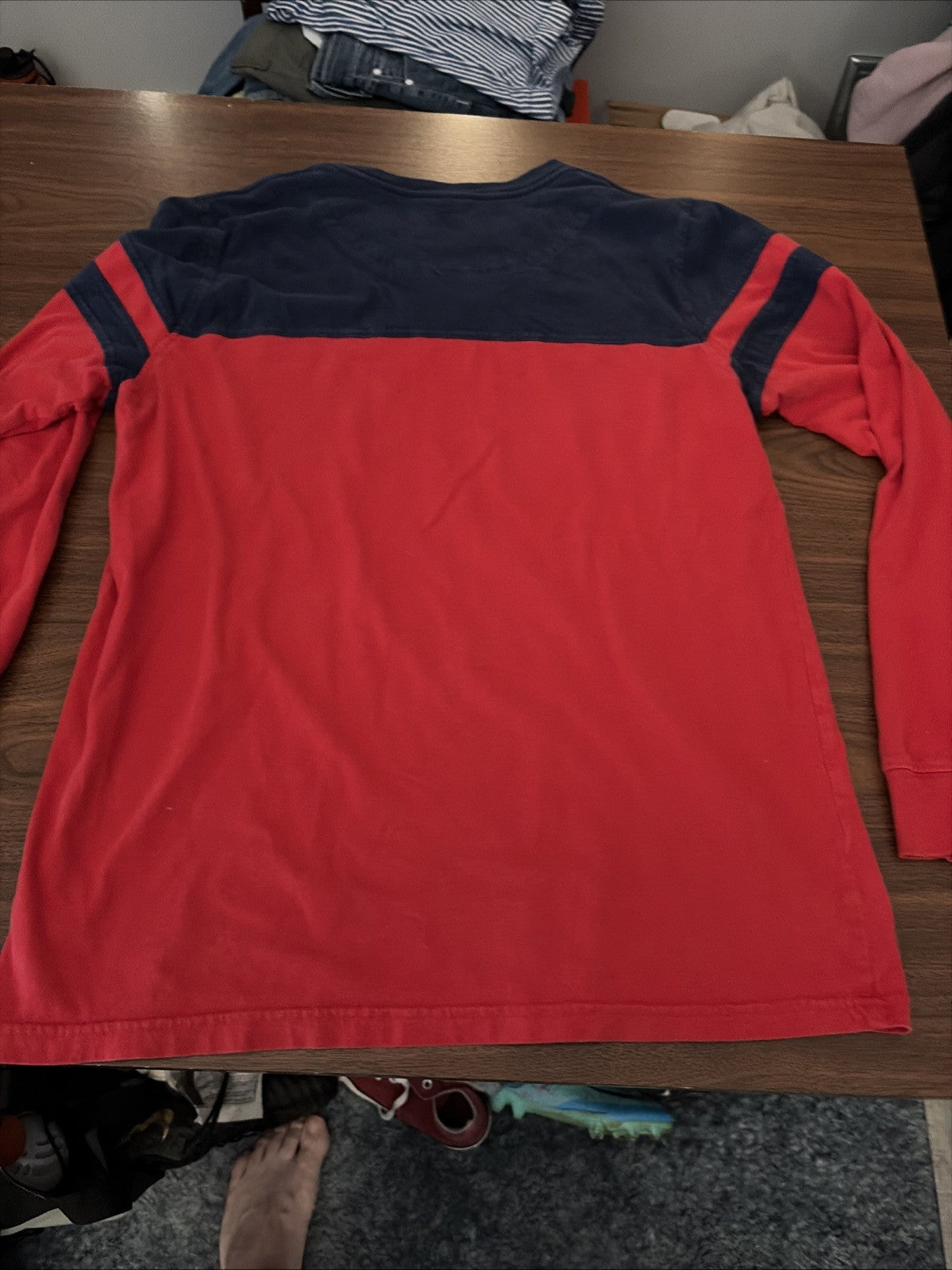 NHL Washington Capitals Men’s Medium Long Sleeve Shirt