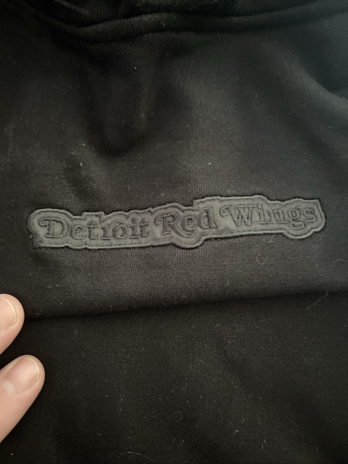 NHL Detroit Detroit Red Wings Black on Black Mitchell and Ness L long sleeve