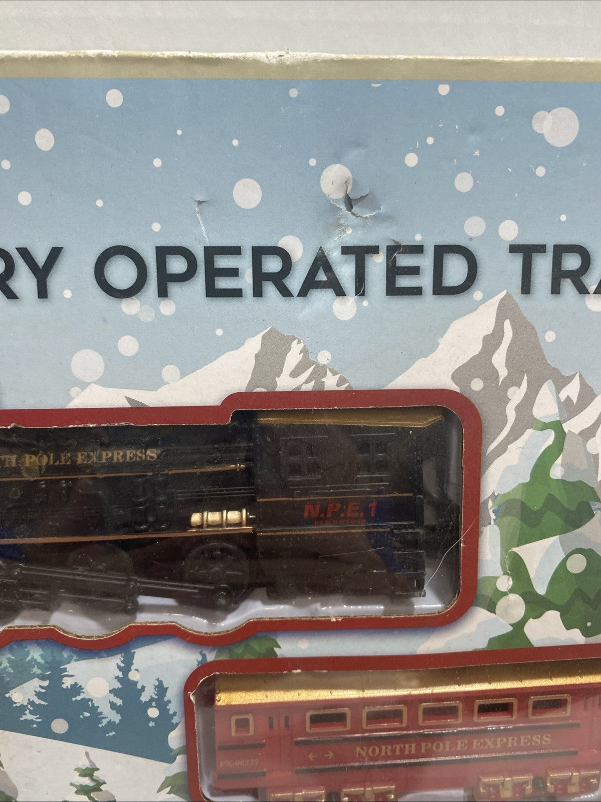 North Pole Express Battery Operated Train 13 Pc Set New Christmas Holiday 