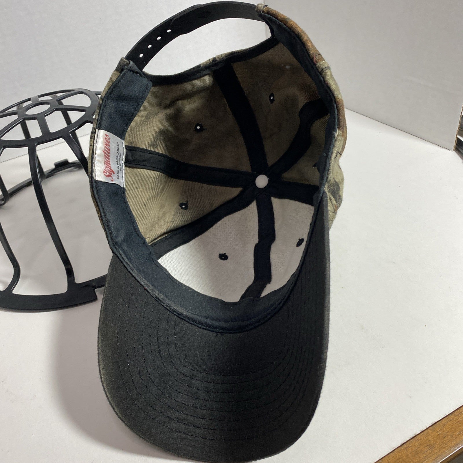 Signatures Real tree Camo Baseball Hat