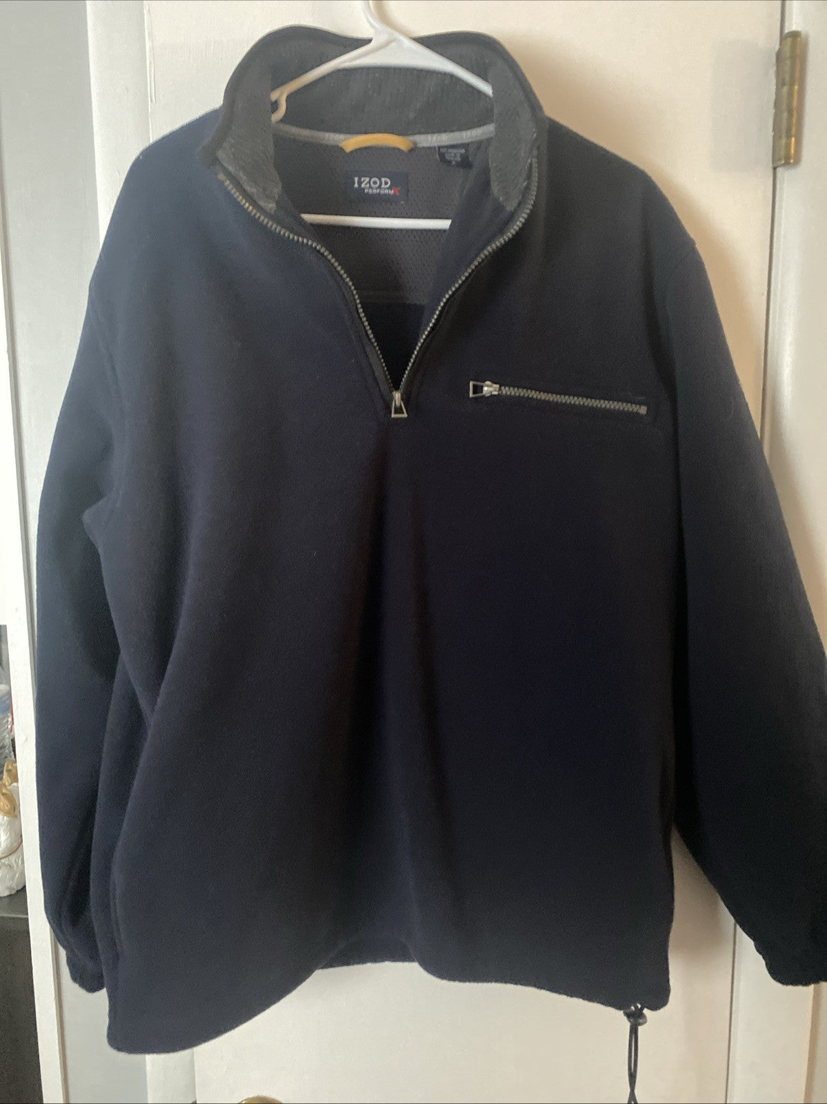 IZOD PULLOVER SWEATSHIRT men's size medium Navy Blue 1/4 zip long sleeve