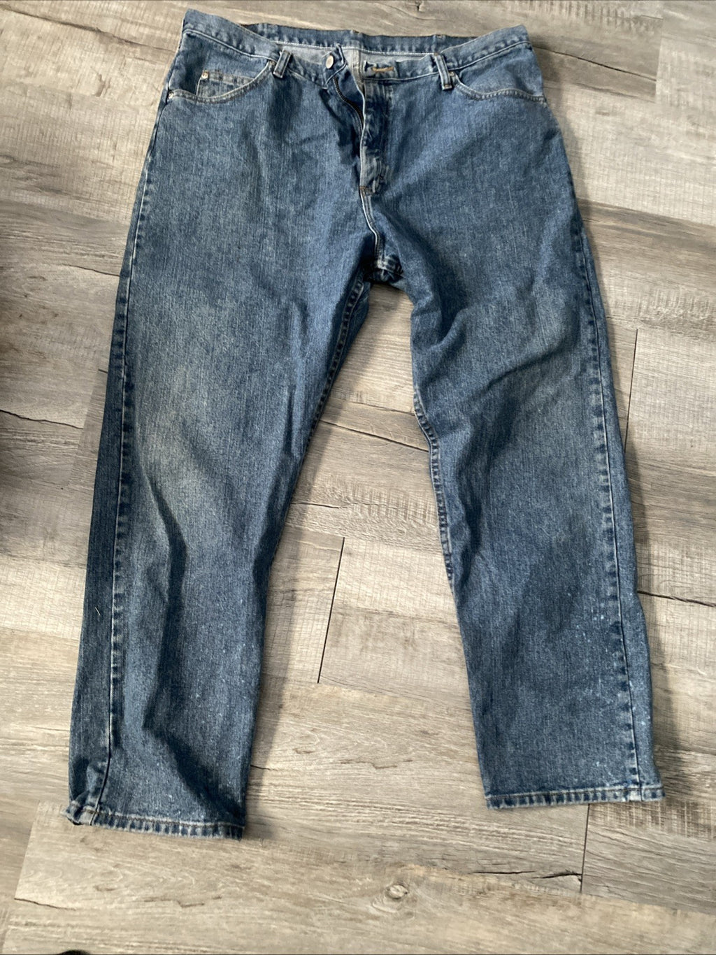 Wrangler Jeans Men's 40x32 Relaxed Fit Straight Leg Blue Pre-Owned 97601V