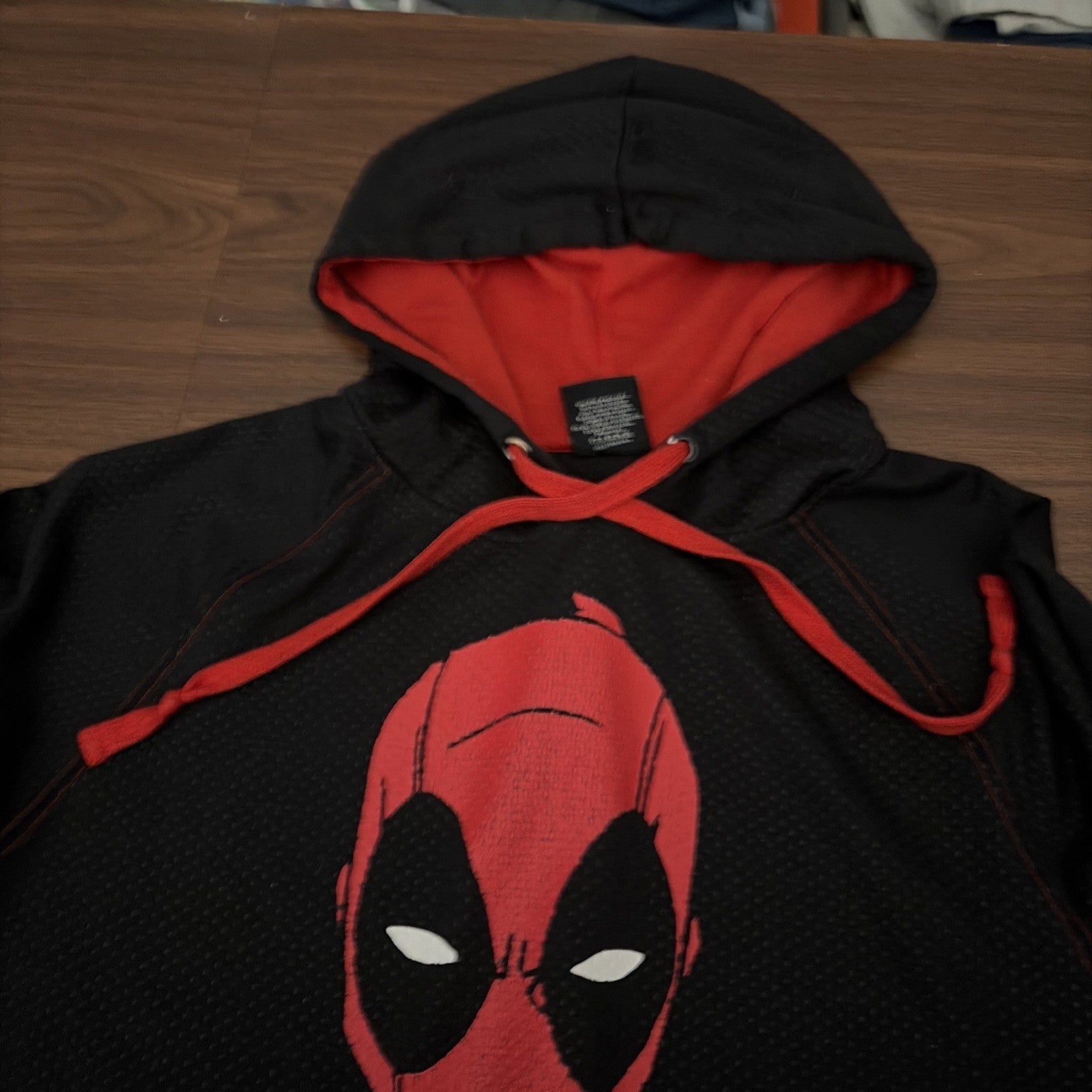 Marvel Deadpool Face Black & Red Long Sleeve Hoodie Men's Size S Sweatshirt