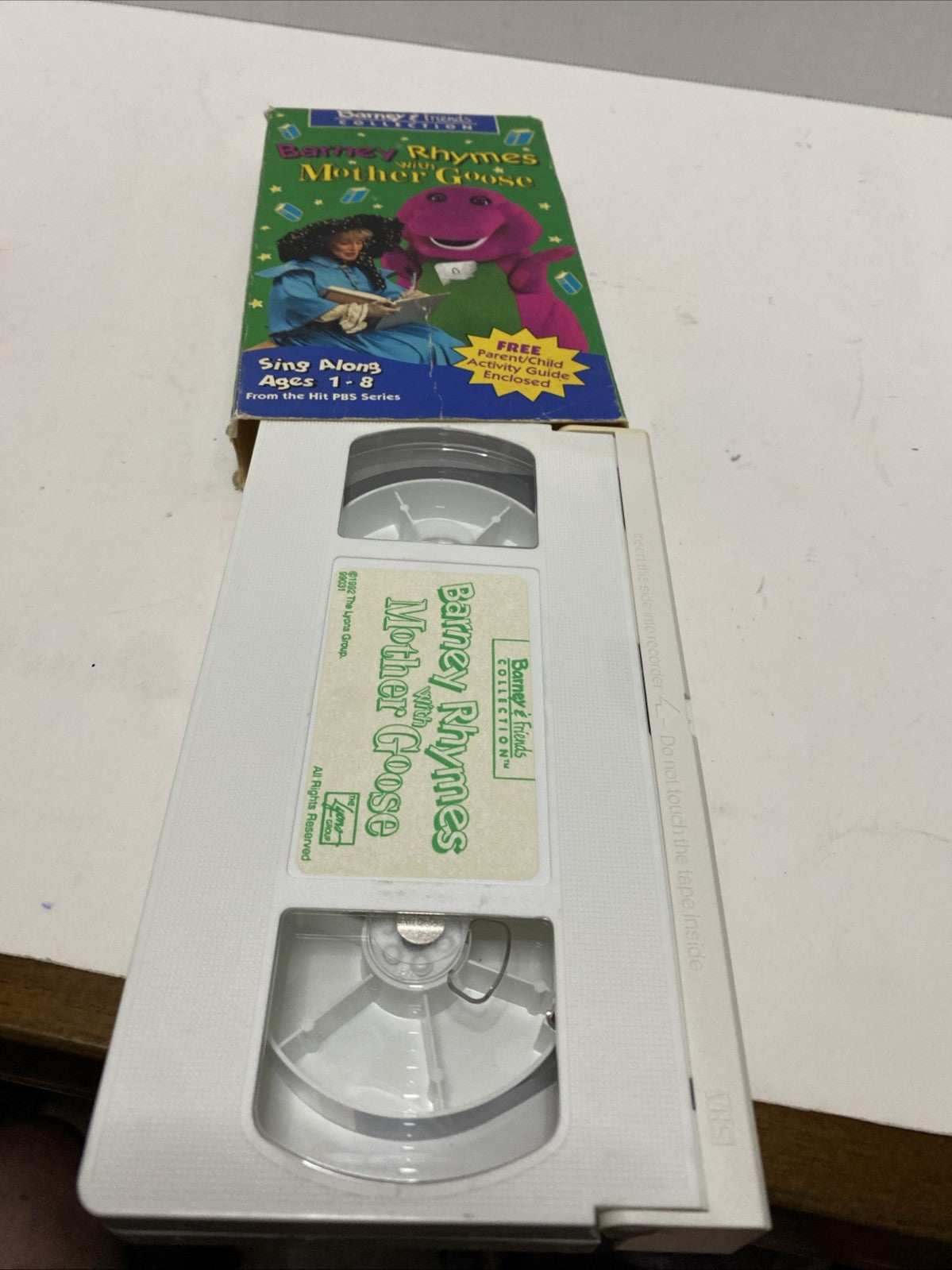 Vintage 1993 Barney & Friends Barney Rhymes with Mother Goose VHS