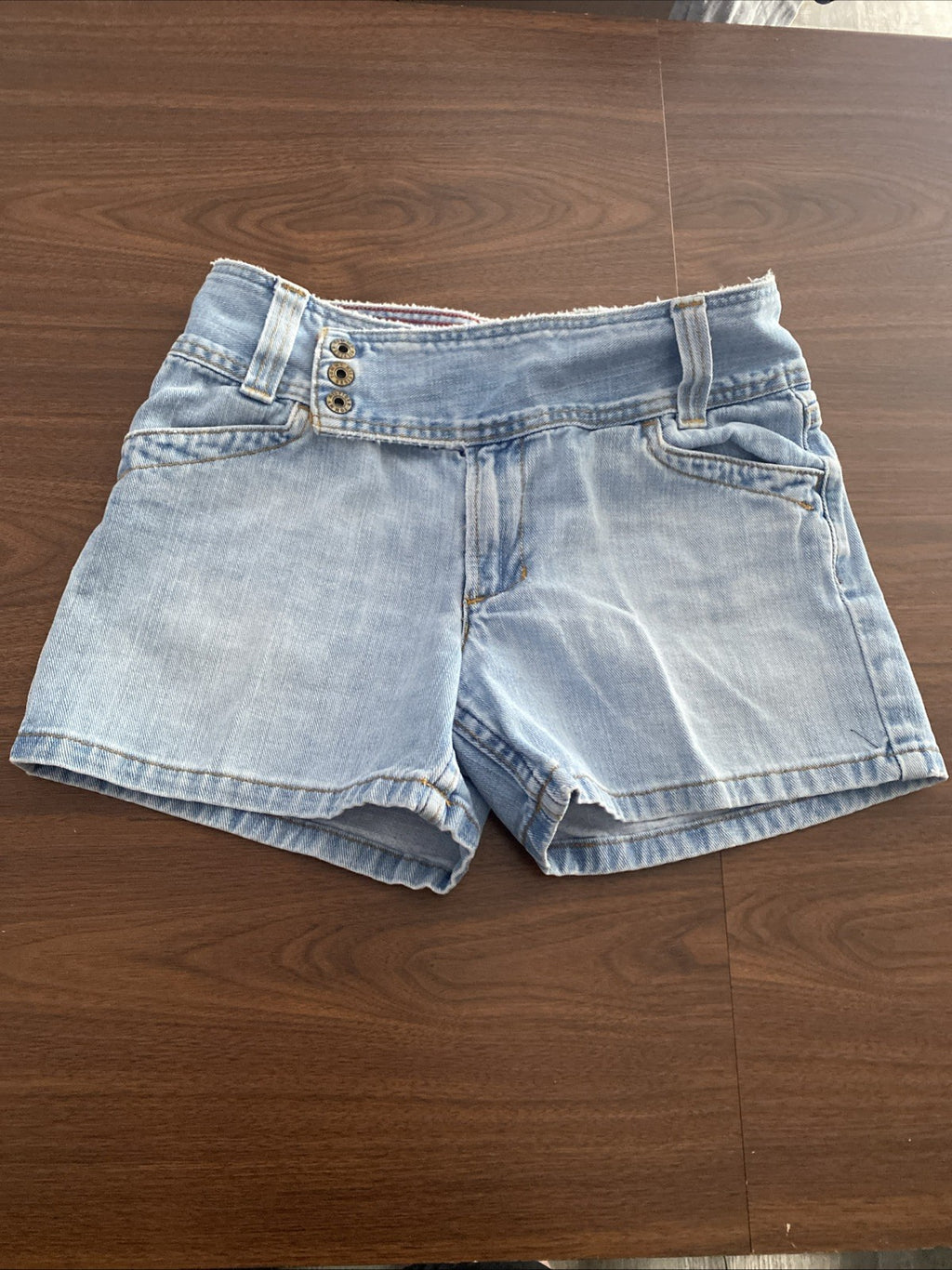 Tommy Hilfiger girls size 4 denim shorts