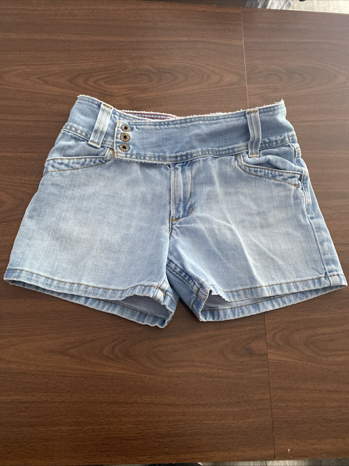 Tommy Hilfiger girls size 4 denim shorts