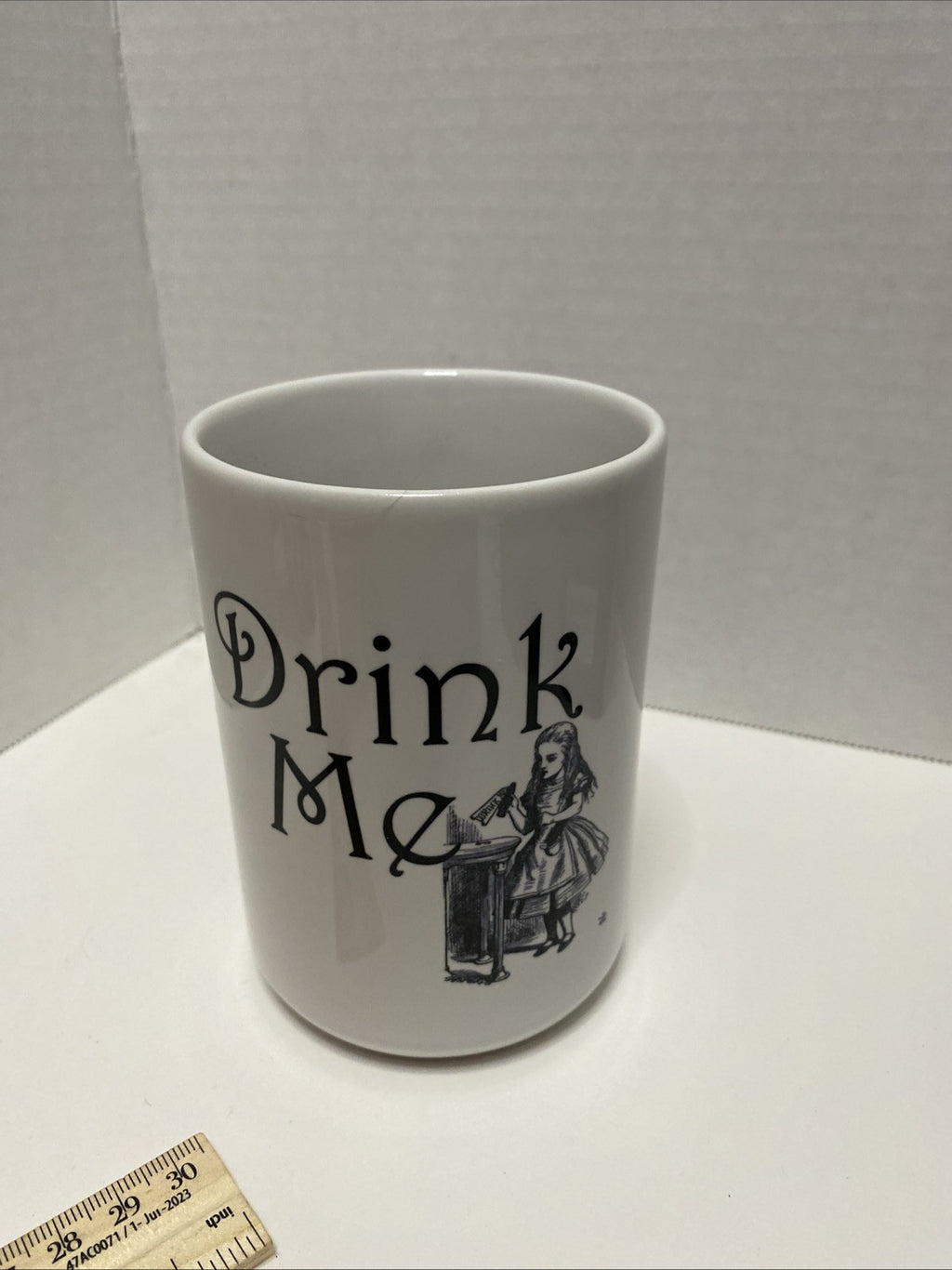 Alice In Wonderland 'Drink Me' Mug Front Print Rare
