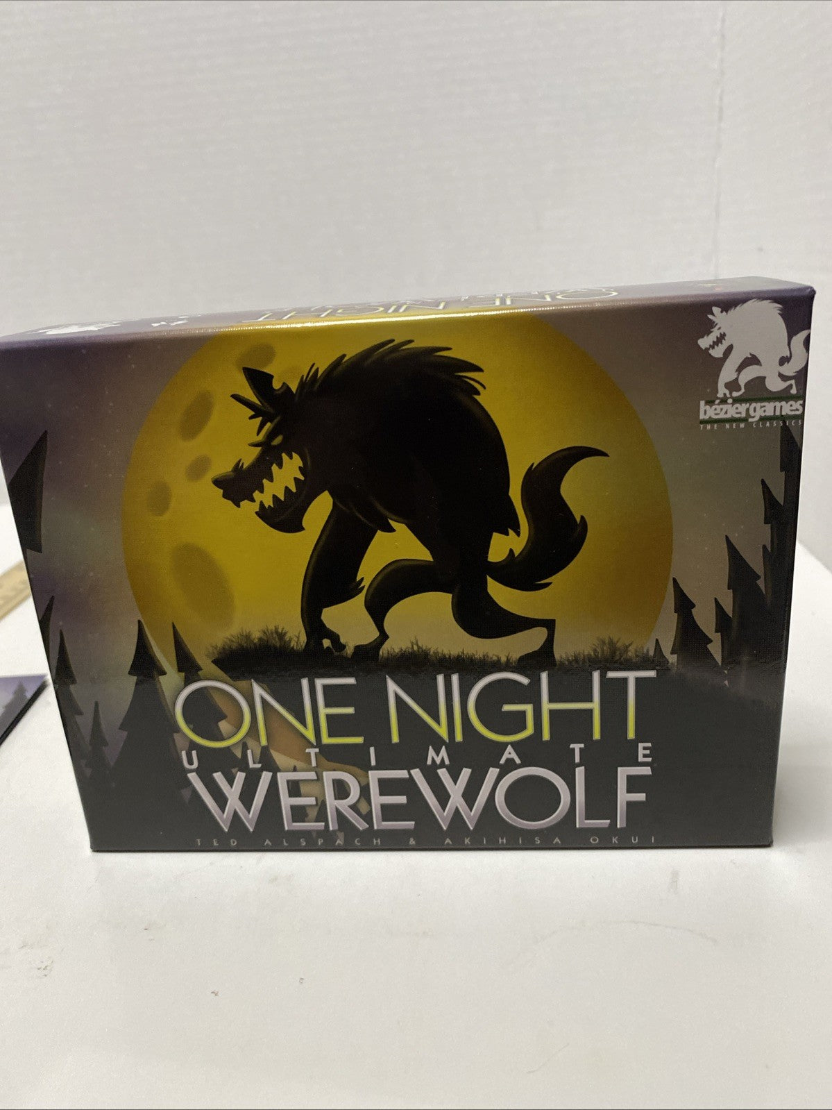 One Night Ultimate Werewolf Card Game