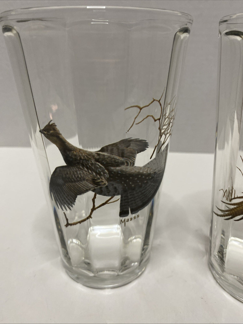 Vtg David Maass Pheasant Glass & Ruffed Grouse Clear Ribbed Pint Glass