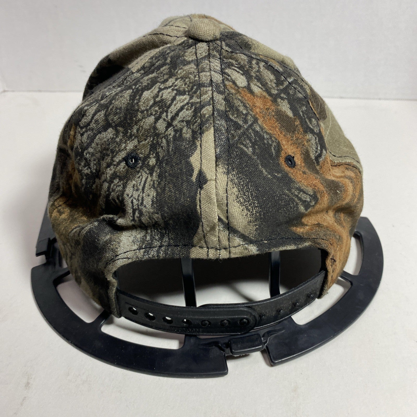 Signatures Real tree Camo Baseball Hat