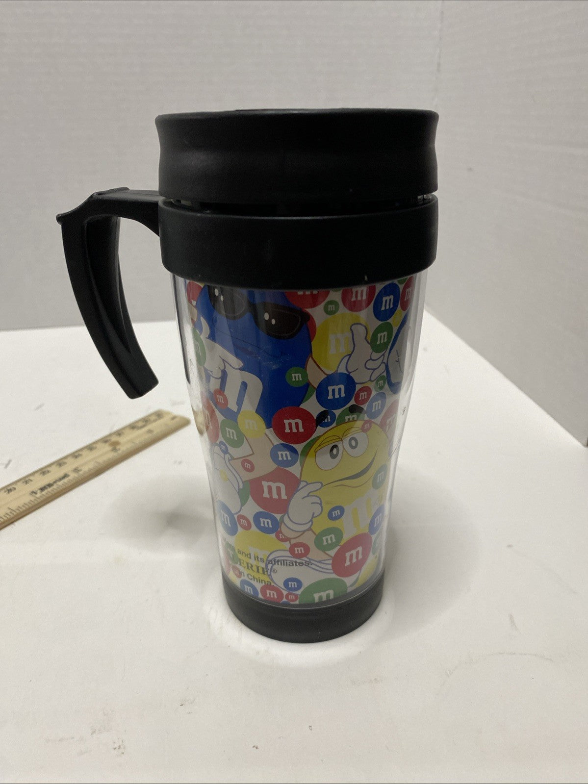 M&M CANDY MARS Coffee Travel Tumbler 13 Ounce Green Red Blue Yellow Chocolate 