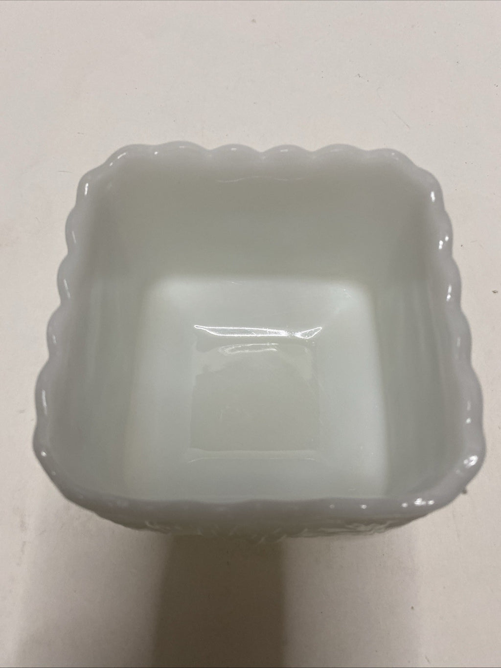 Vintage Square Footed White Milk Glass Candy Dish/Planter Harvest Grape Pattern 
