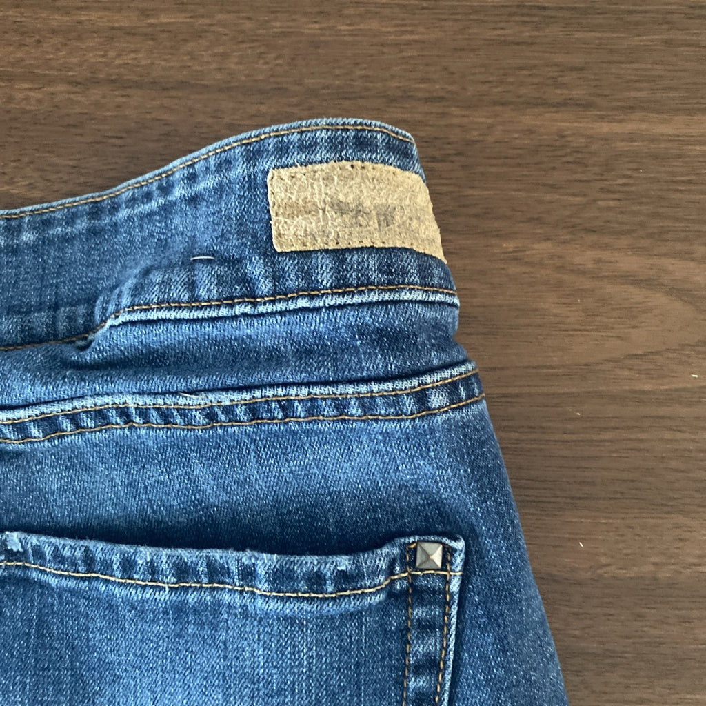 Levi women’s 542 skinny jeans size 22 zip side pocket