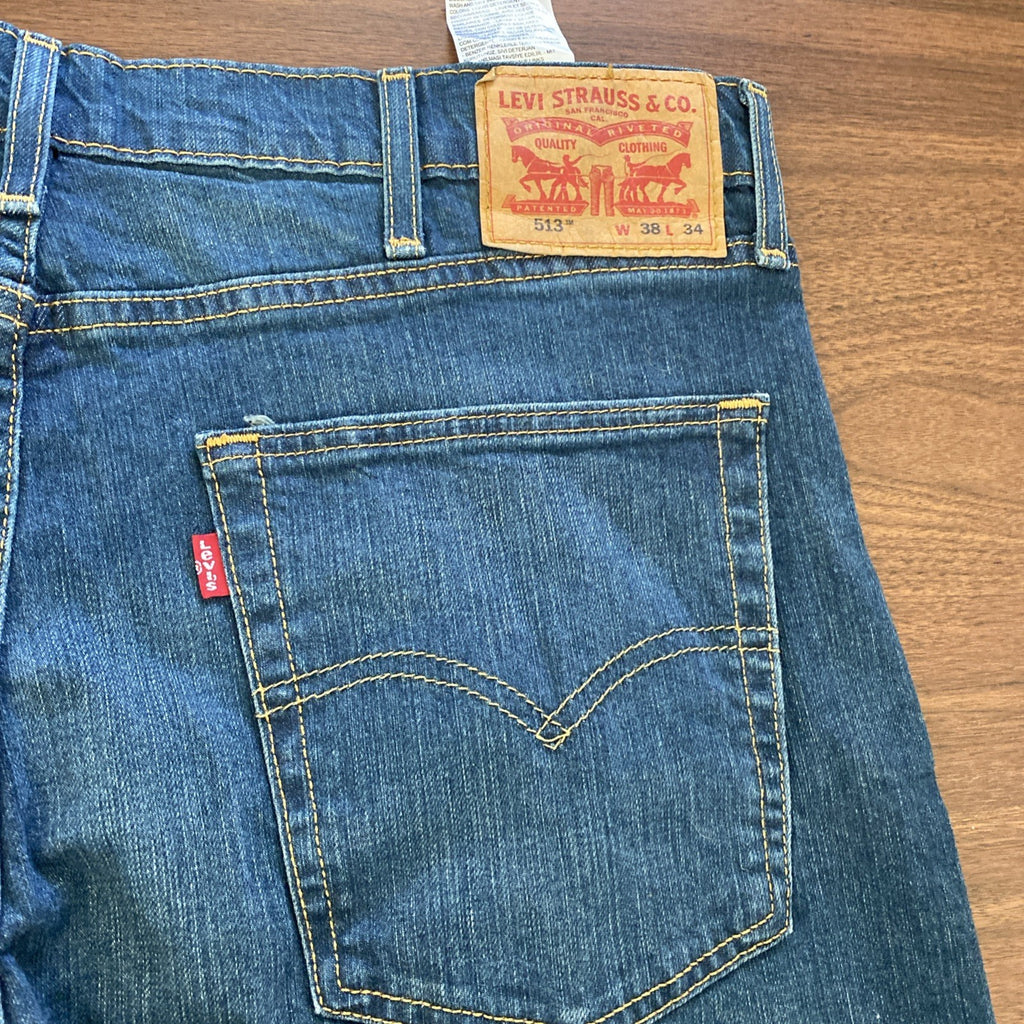 Levi 513 blue jeans men’s 38 X 34 free shipping