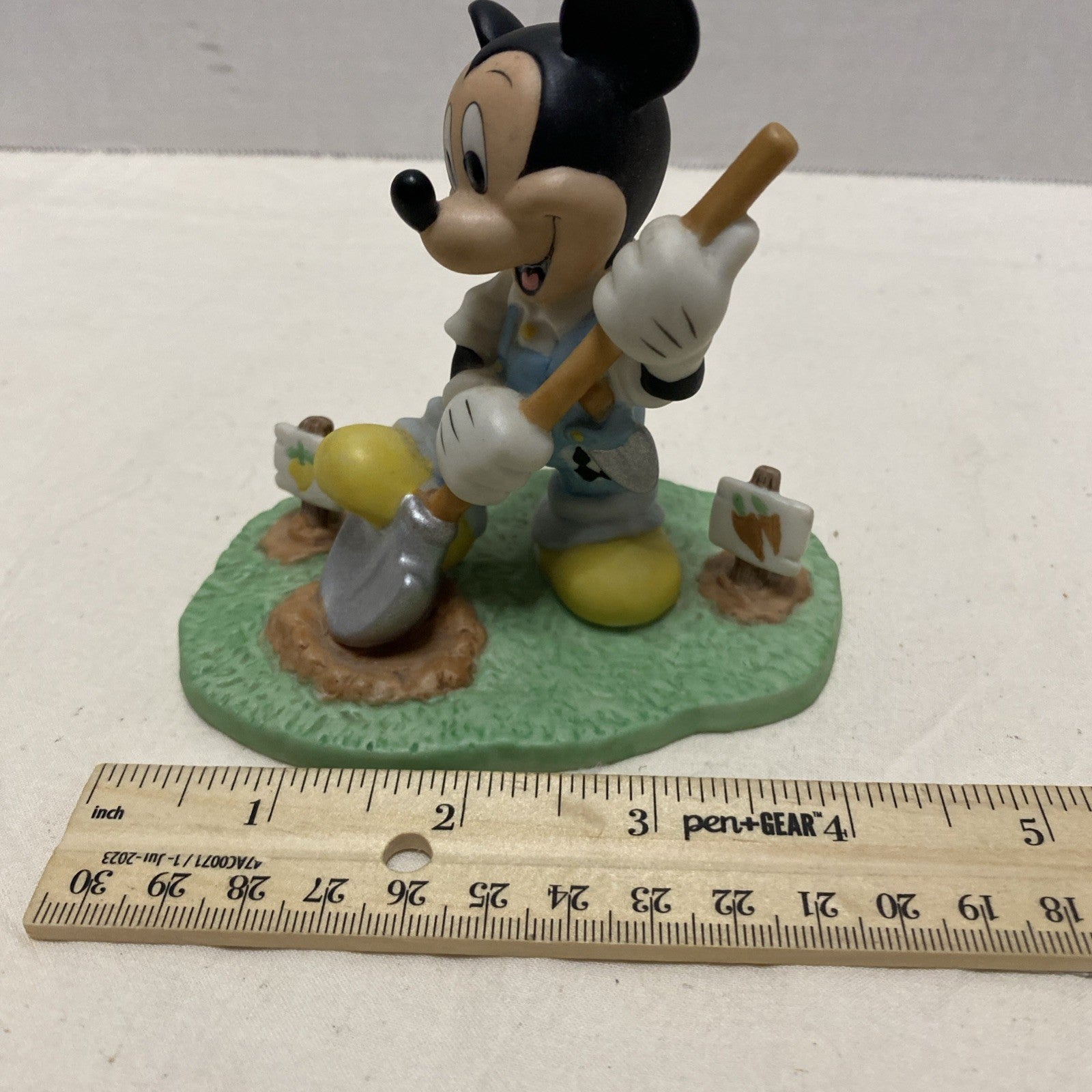 Disney Mickey Mouse Gardening Statue