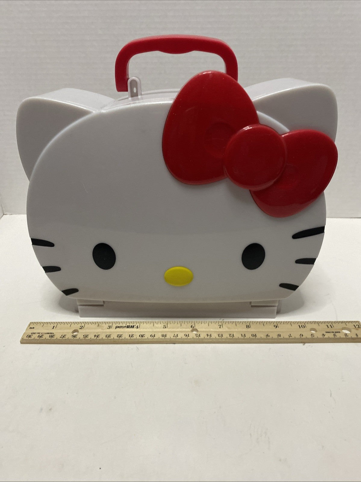 Hello Kitty & Friends Bring-Along Bestie Travel Carrying Case Playset