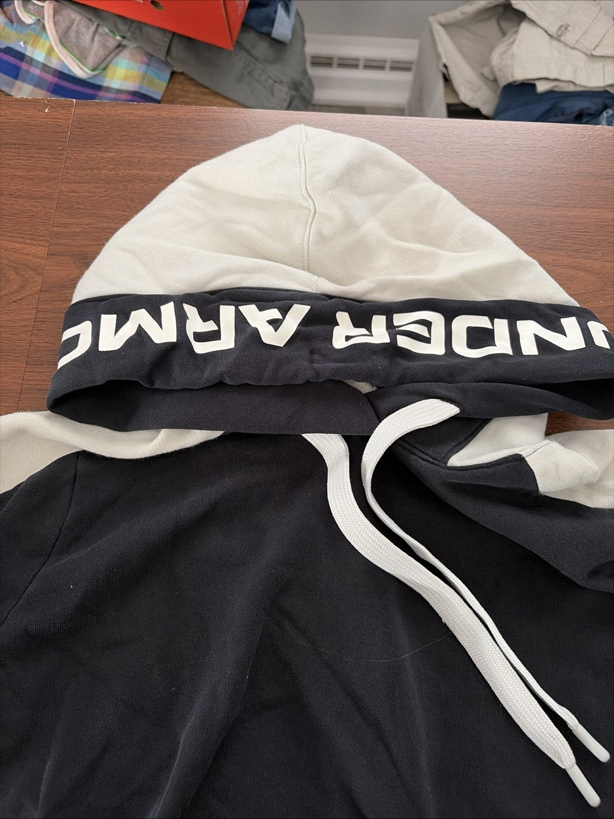 Under Armour Women Black Pullover Hoodie S