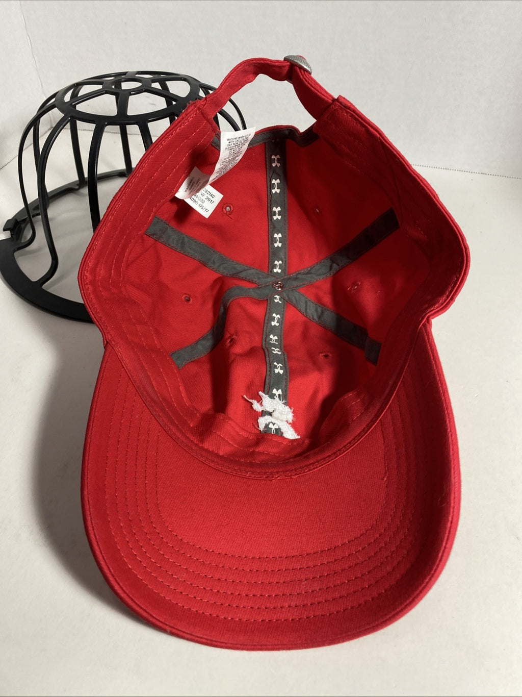 Under Armour Cincinnati Bearcats Adjustable Strap Red Hat
