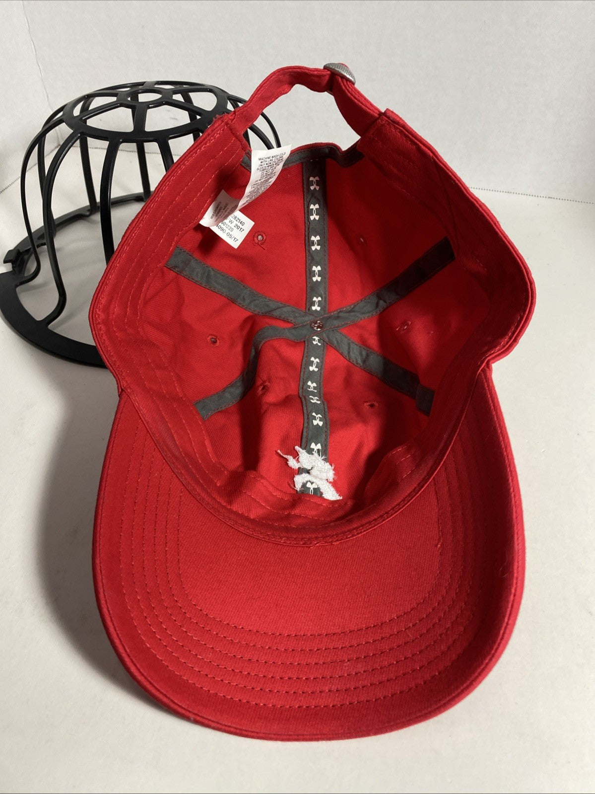 Under Armour Cincinnati Bearcats Adjustable Strap Red Hat