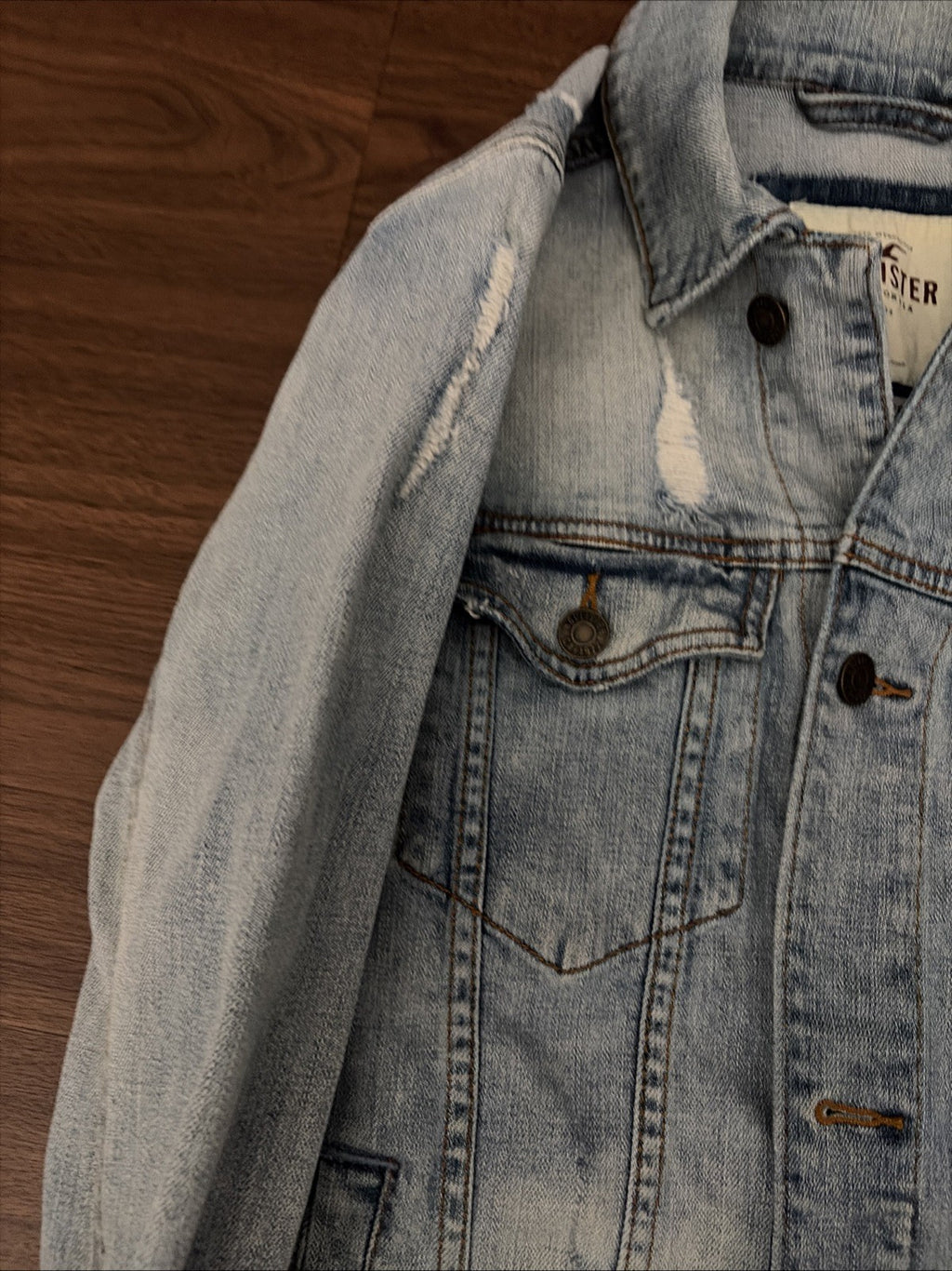 HOLLISTER Advanced Stretch Distressed Denim Jean Jacket Men S