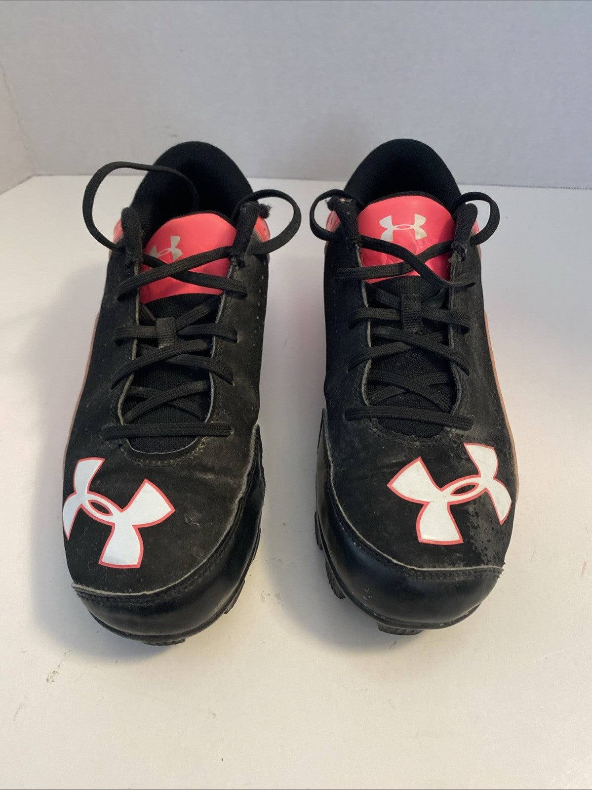 Under Armour Leadoff Low Rim Jr Girls Cleats Sz 4Y Black Pink White Little Girl