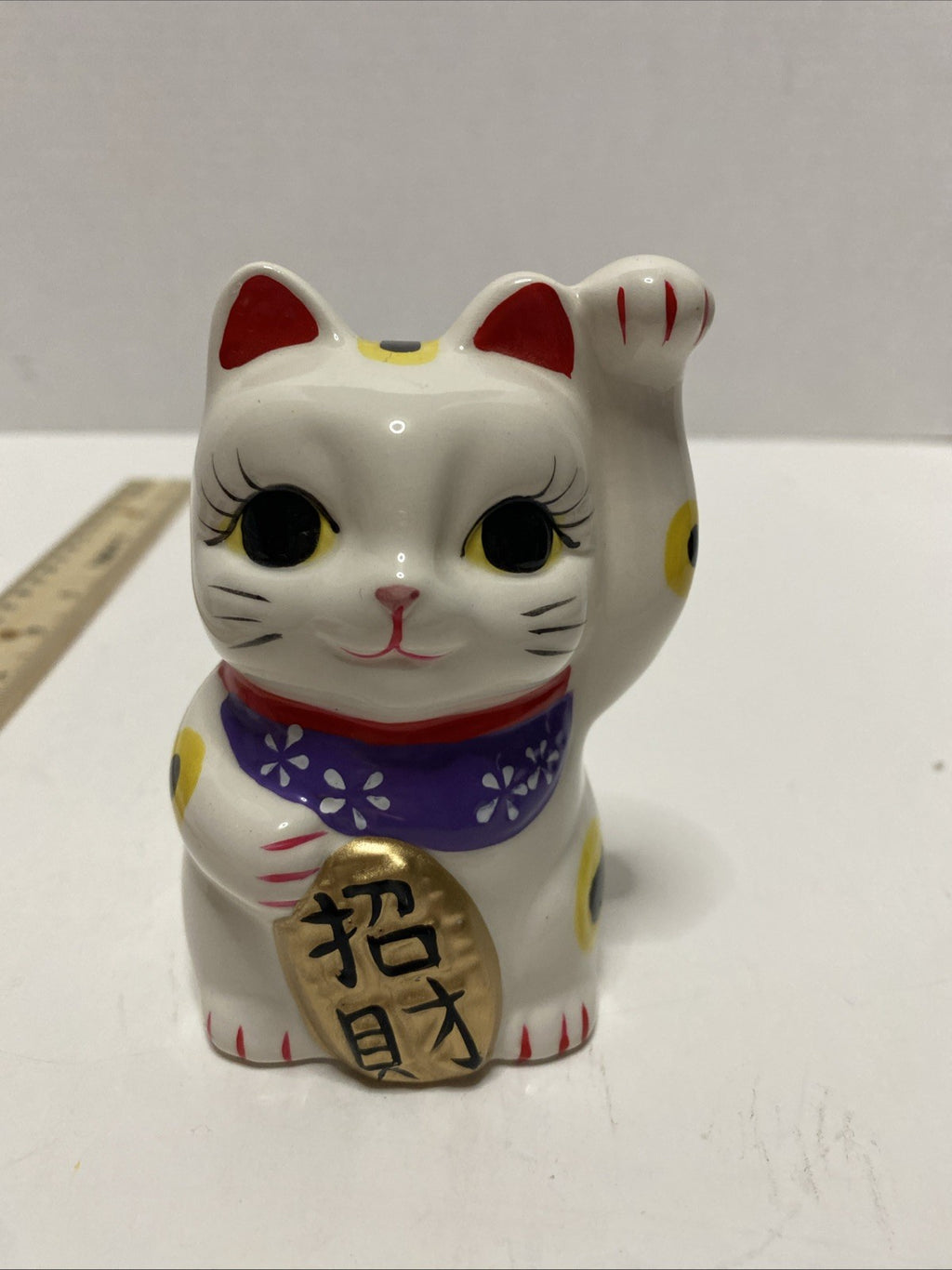 White Japanese Pottery Maneki Neko Beckoning Money Good Fortune Lucky Cat Bank