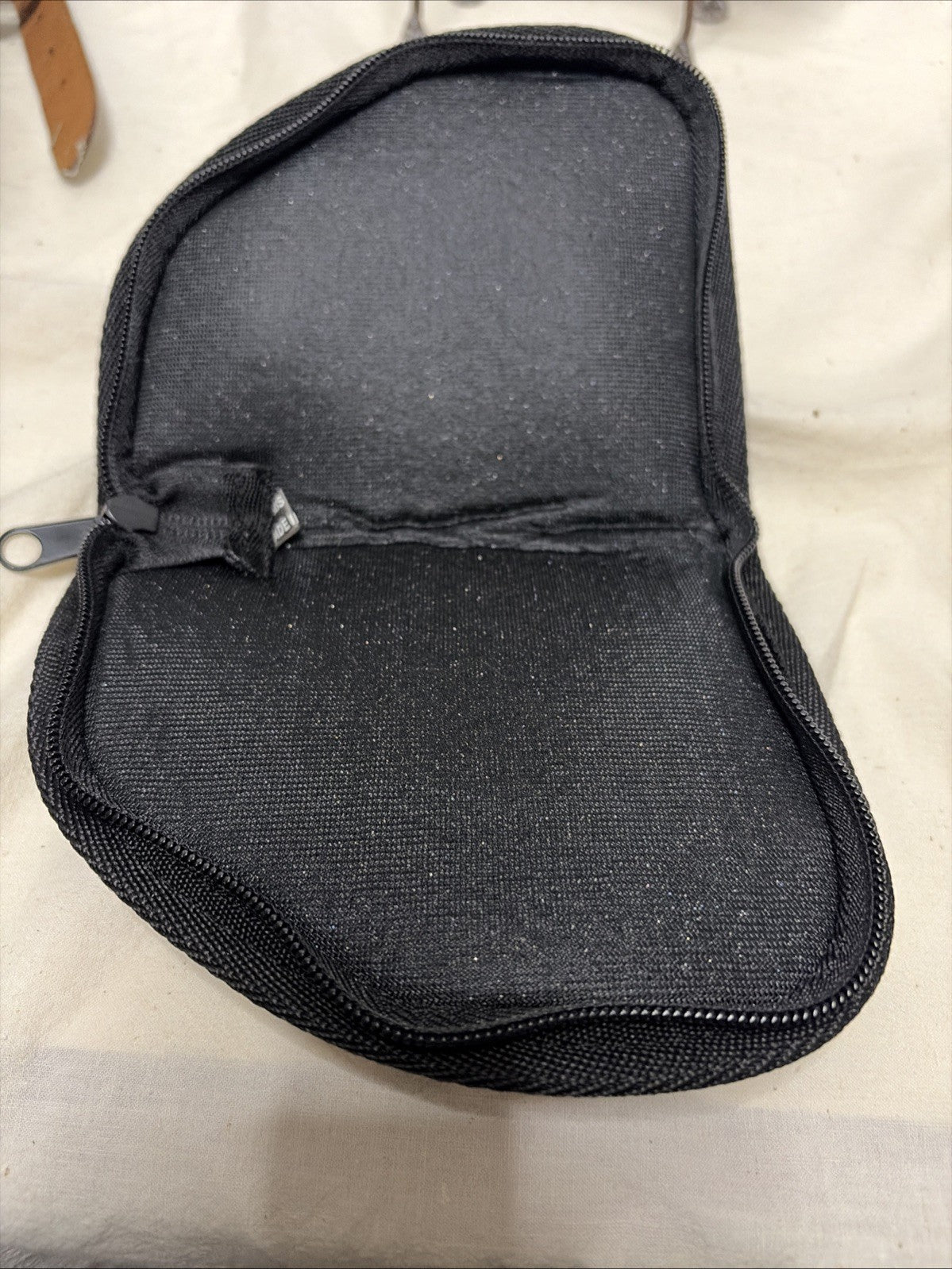Ruger LCP Compact Pistol Black Nylon Ambidextrous Pocket Holster Zipper Case