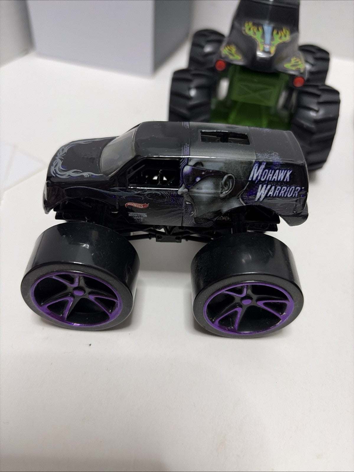 Monster Jam Lot Of 8 Diecast 1:64 Scale Monster Trucks