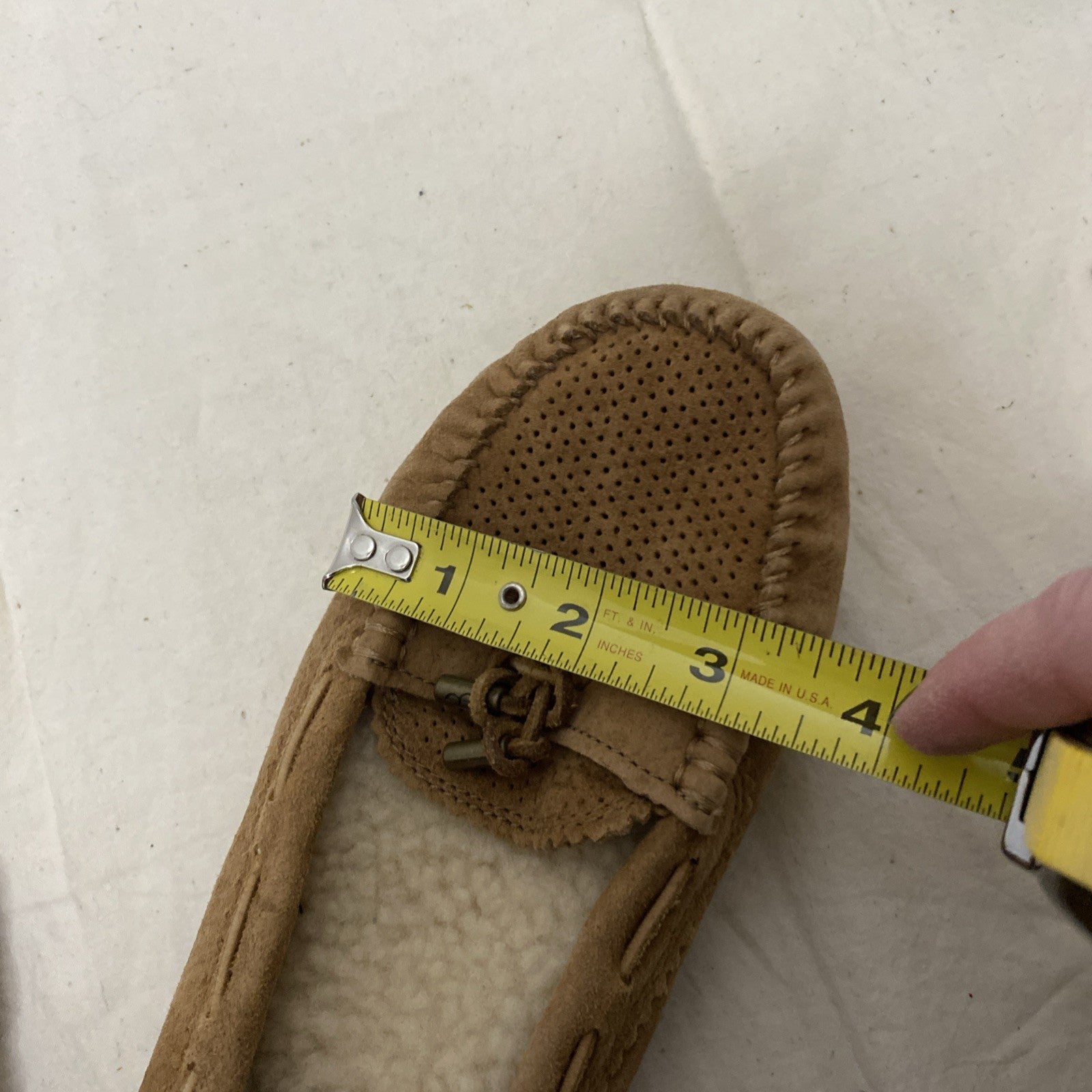 UGG Roni Moccasin Loafer Slipper Tan Suede Shearling Womens Size 6.5