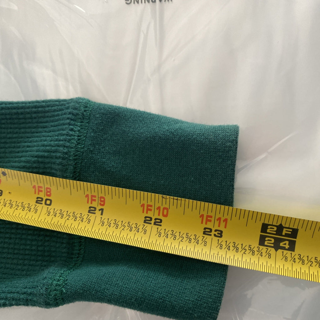 Old Navy unisex small green thermal California long sleeve shirt