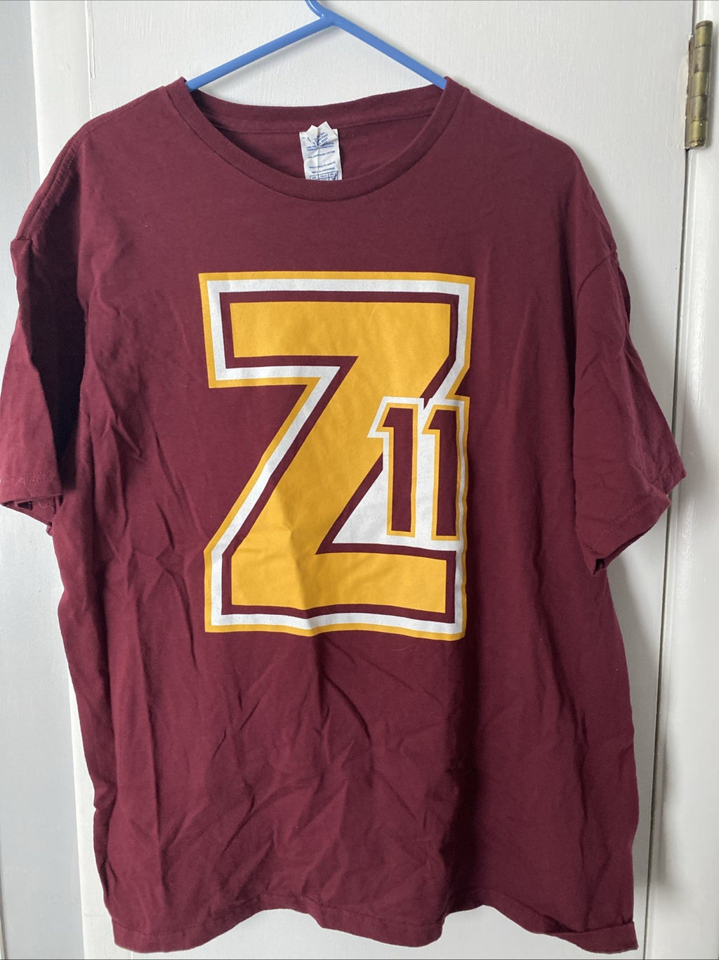 Delta T-Shirt Men XL Maroon Cleveland Cavaliers Zydrunas Ilgauskas #11 Crew Neck
