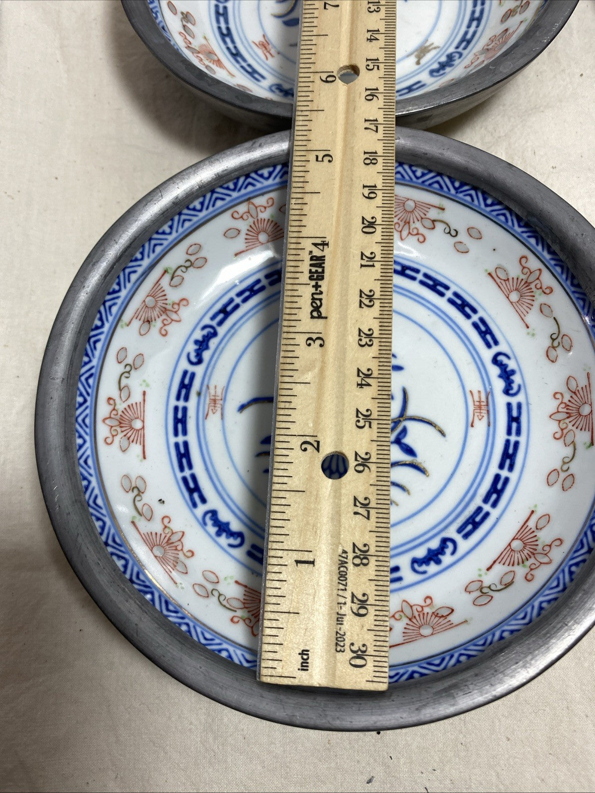 Rice Eye Blue Lotus Flower China Blue & White Shallow Sauce Dish, In Pewter Bowl
