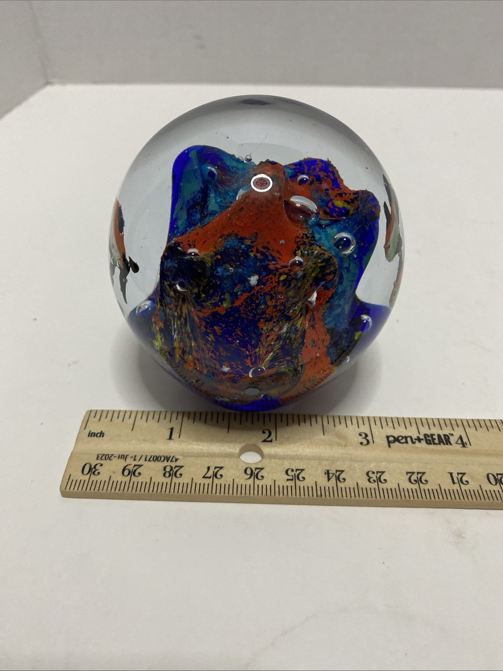 Art Glass Tropical Fish Paperweight Ocean Aquarium Round Small